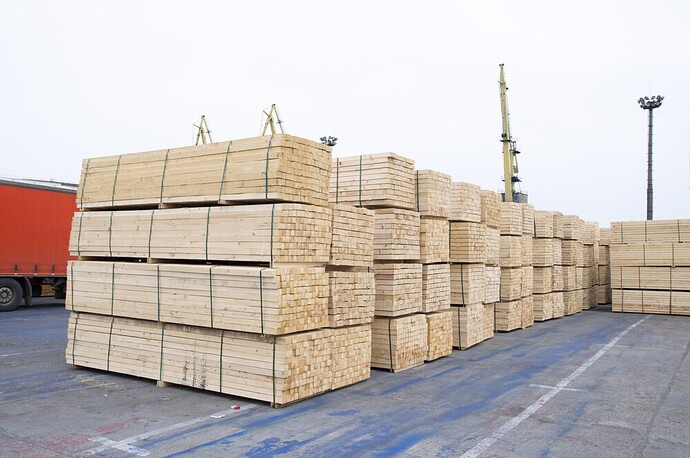 Global trade of softwood lumber down 10% in 1H 2022