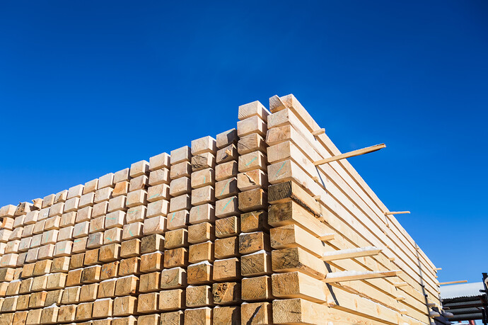 Lumber prices drop during usual seasonal buying slowdown